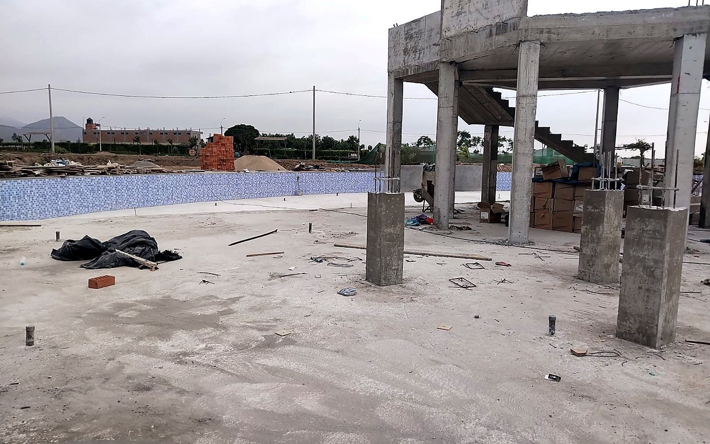 Trabajo de preparación y canalización técnica